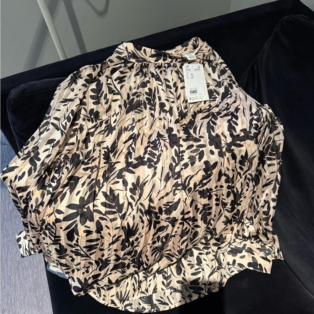 H&M blouse - Picture 4 of 4